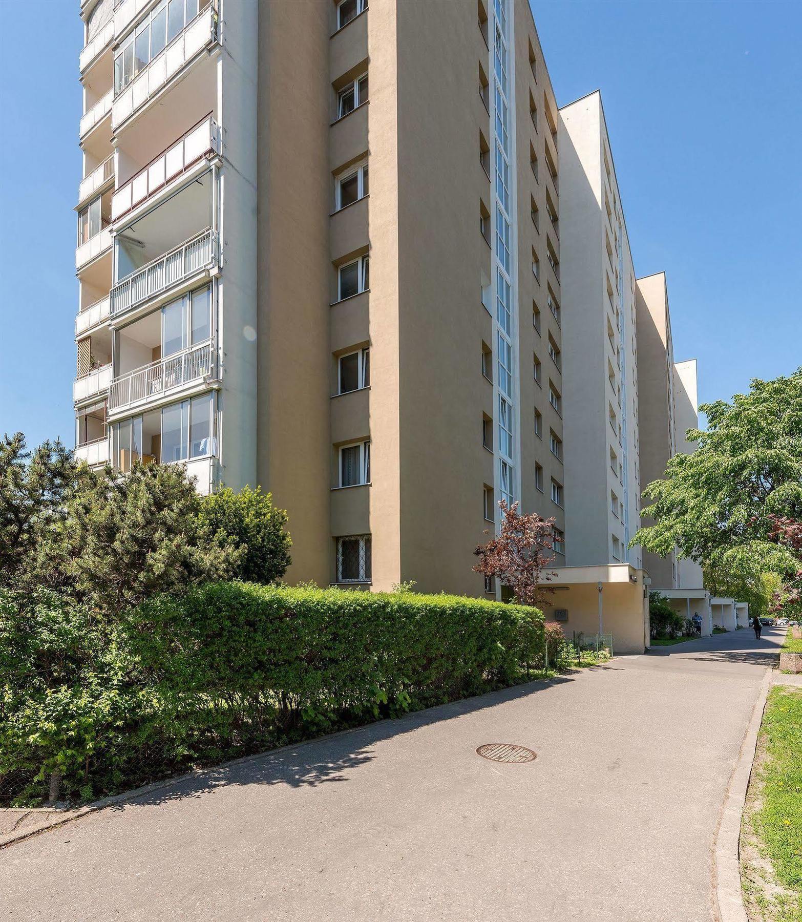 Ursynow P&O Apartments ワルシャワ エクステリア 写真